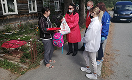 В Ханты-Мансийске проходит акция «Собери ребёнка в школу»
