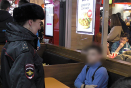 На первый раз прощали. Общественники отучат молодёжь слоняться без дела?