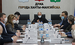 Единороссы Ханты-Мансийска работают с наказами избирателей