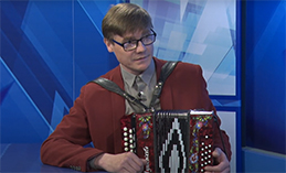 Михаил Бишанов. Участник конкурса «Народный гармонист Югры»