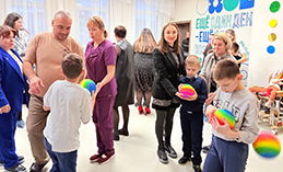 Тёплая встреча с детьми реабилитационного центра