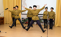 Новый стиль жизни. Юные хантымансийцы стали казаками