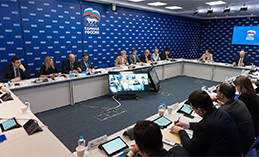 «Единая Россия» предложила упростить порядок приёма в вузы