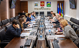 В Ханты-Мансийске обсудили вопросы оказания помощи детям участников СВО