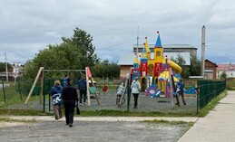 Проверили безопасность на детских площадках 
