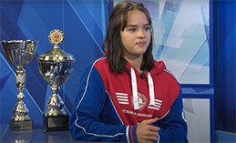 Студентка Югорского колледжа Олимпийского резерва Лина Суглобова