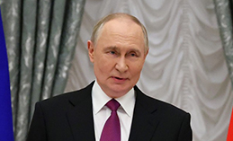 Владимир Путин поздравил югорчан с 95-летием со Дня образования округа