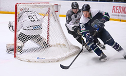 «Югра» победила в предсезонном турнире «Almet Oilers Cup»