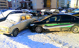 В Ханты-Мансийске столкнулись четыре автомобиля