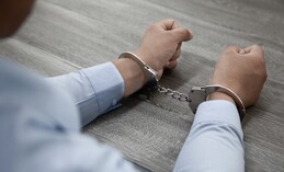 Незаконный оборот наркотиков