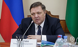 Первый замгубернатора Югры Геннадий Бухтин скончался от осложнений COVID-19