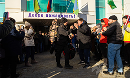 Единороссы проводили мобилизованных к местам боевой подготовки