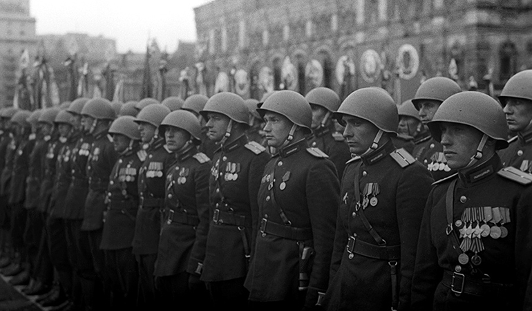 парад.jpg