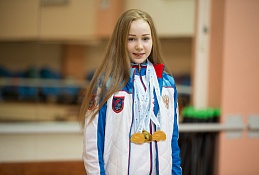 Югорчанка Александра Семибратова - двукратная чемпионка мира по художественной гимнастике