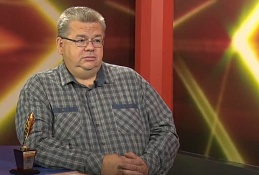В студии журналист и краевед Андрей Рябов