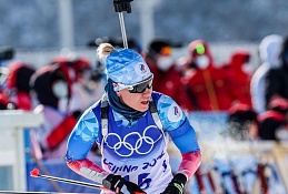 Кристина Резцова вошла в 10-ку лучших биатлонистов масс-старта на Олимпиаде-2022