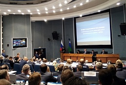 Нефтяники пробурили 4,5 тыс. новых скважин за год, а уровень безработицы опустился до рекордных 0,4%