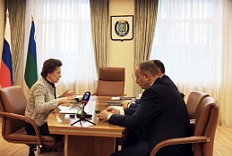 Глава Ханты-Мансийска отчитался перед губернатором о работе за 2019 год