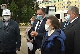 Максим Ряшин и Наталья Комарова проверили стройки