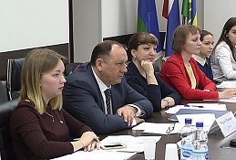Максим Ряшин встретился с новым составом Молодежного совета 