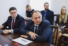 Френдзона губернатора Комаровой