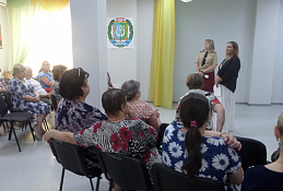 В Ханты-Мансийске состоялся семинар по повышению уровня потребительских знаний социально-уязвимых категорий граждан