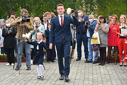 ГЛАВНОЕ: В Ханты-Мансийске начался новый учебный год