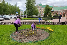 В Ханты-Мансийске вновь выберут лучший двор и образцовый дом