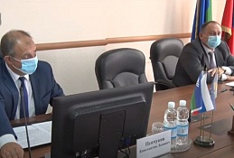 О сиротах, правопорядке и налогах