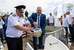 140 тысяч мальков сибирского осетра выпустили в Иртыш
