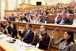 Югорские партийцы ждут от XIX съезда «Единой России» новых полезных практик и подходов к работе