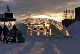 Ледовые городки Ханты-Мансийска снесут ночью