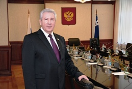 Хохряков: «Единая Россия» поддержала изменения в законодательстве по увеличению ряда социальных выплат