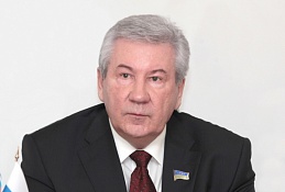 Хохряков: Особое внимание мы ежегодно уделяем семьям, находящимся в трудной жизненной ситуации 