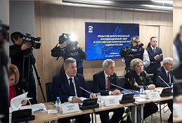 Хохряков: Югорские единороссы уже начали подготовку к следующему избирательному циклу