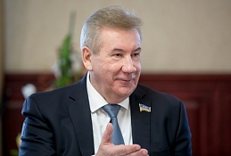 Хохряков: Благополучие человека, единство и суверенитет, лидерство и развитие - вот наши базовые ценности
