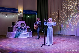 Любимые песни советского кино прозвучали в КДЦ "Октябрь"