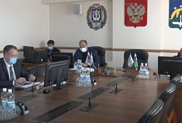 ГЛАВНОЕ: Депутаты слушают доклады