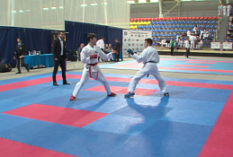 Спортсмен из Ханты-Мансийска привез награду с Чемпионата России по пауэрлифтингу