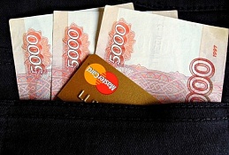 Жертвами мошенников стали две жительницы окружной столицы