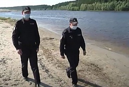 ГЛАВНОЕ: Купаться запрещено!
