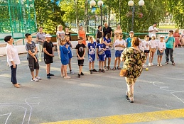 Партийцы провели квиз для гостей из Макеевки