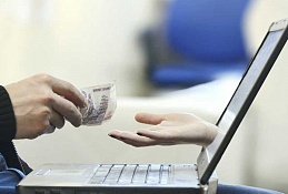 Ненадежные сделки в интернете лишают югорчан денег